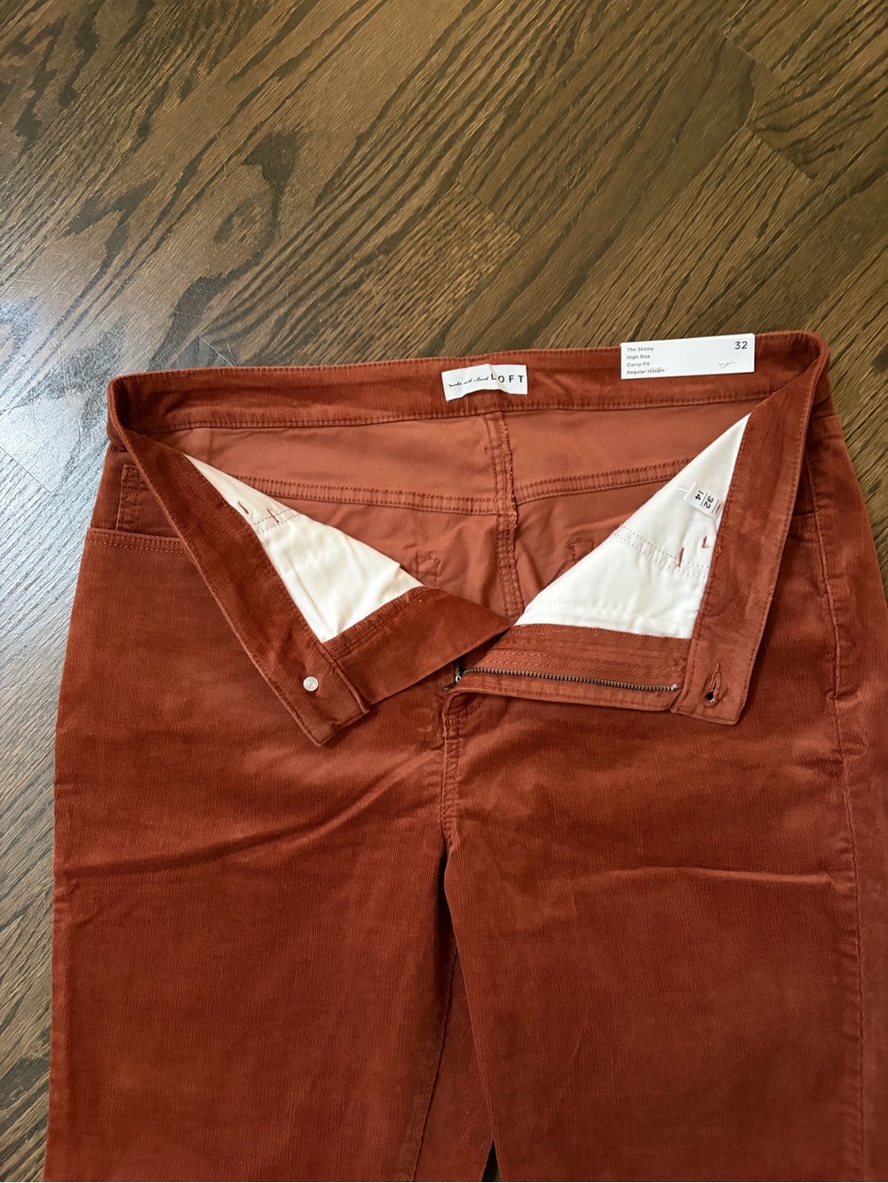 LOFT Women's High Rise Curvy Skinny Corduroy Jeans Sz 14 Burnt Sienna/Rust color - Picture 4 of 8